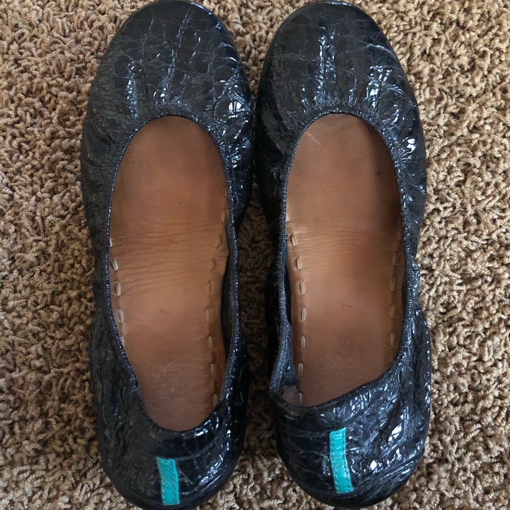 Obsidian Black Tieks